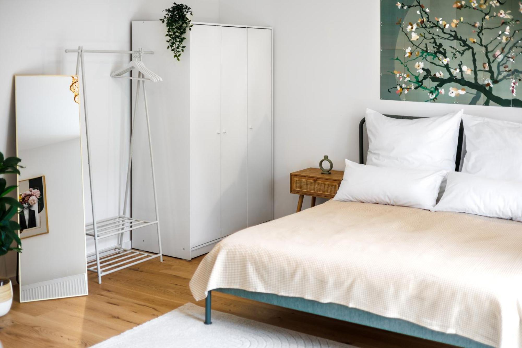 Design-Apartment In Linz Mit Netflix & Balkon Esterno foto