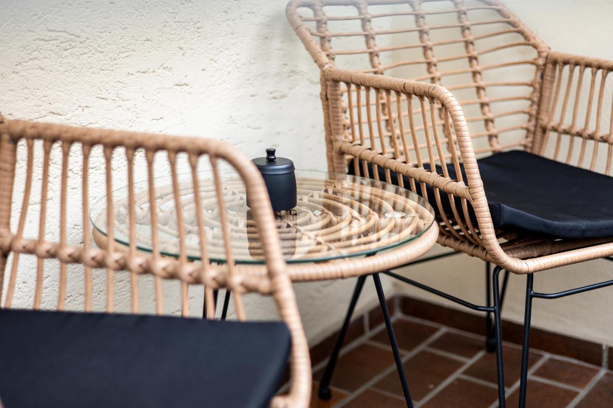 Design-Apartment In Linz Mit Netflix & Balkon Esterno foto