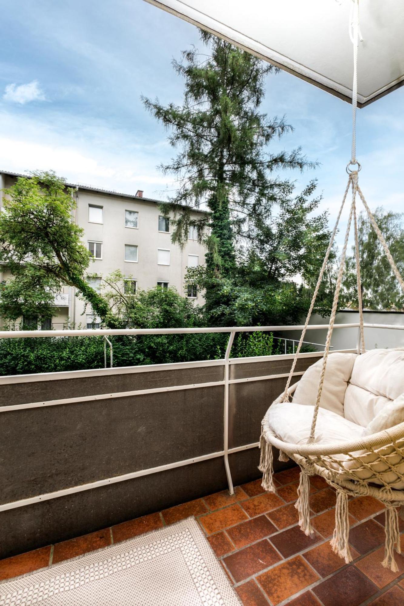 Design-Apartment In Linz Mit Netflix & Balkon Esterno foto